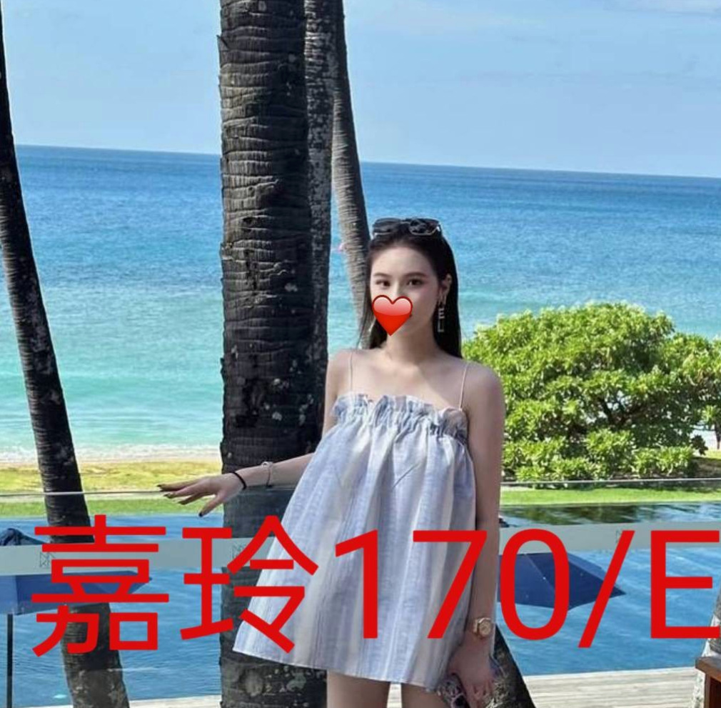 寶妮/鹽水找茶/瑜伽老師/身高169cm/體重52kg/胸圍E罩杯/年齡24歲/漂亮的face.絕對是夢中情人的原型 狂野大膽的作風，熱情的服務你，讓你回沖到上岸!